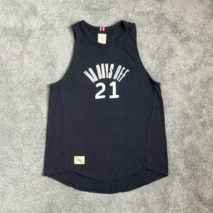 Tracksmith NDO grayboy